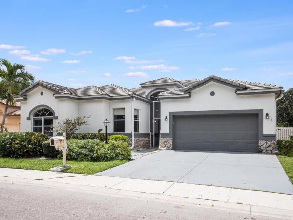 Summer Chase, 8310 Lake Cypress Rd, Lake Worth Beach, Florida 33467, image 1