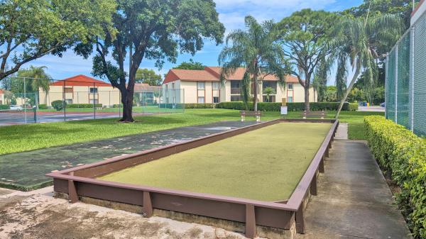 Pine Ridge At Haverhill, 4801 Sable Pine Cir #B1, West Palm Beach, Florida 33417, image 1