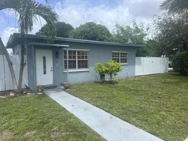 Hialeah Residential, 591 E 47th St, Hialeah, Florida 33013, image 1