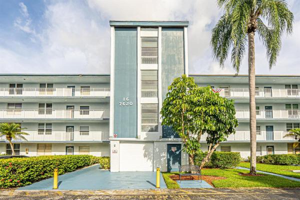 Palm Springs 2, 7620 NW 18th St #402, Margate, Florida 33063, image 1