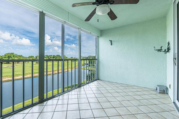 Palm Springs 2, 7620 NW 18th St #402, Margate, Florida 33063, image 1
