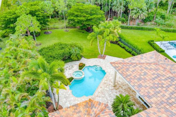 San Remo, 139 Remo Pl, Palm Beach Gardens, Florida 33418, image 2
