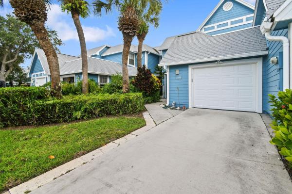Villas Of Ocean Dunes, 1102 Ocean Dunes Cir, Jupiter, Florida 33477, image 1