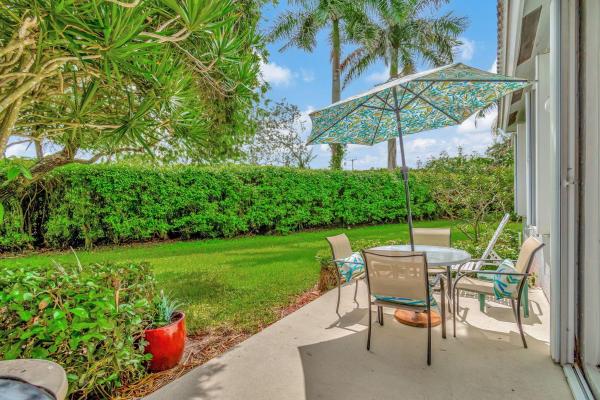 Majestic Isles, 10704 Royal Caribbean Cir, Boynton Beach, Florida 33437, image 1