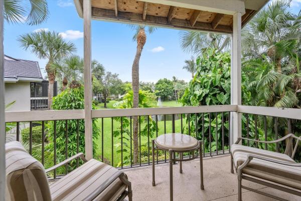 Tennis Lodges, 11863 Wimbledon Cir #512, Wellington, Florida 33414, image 1