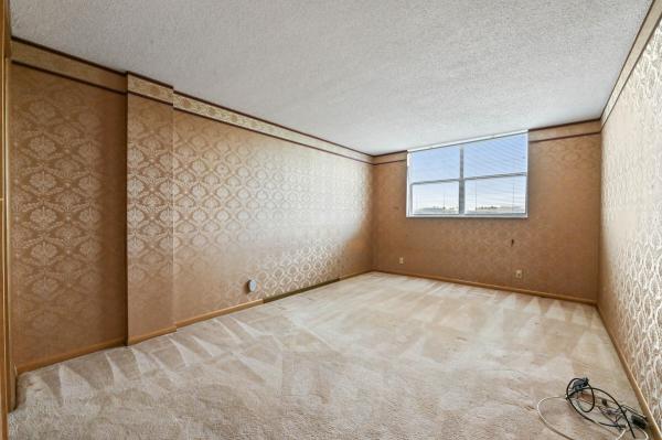 Breakwaters Of The Palm Beaches, 500 Executive Center Dr #5I, West Palm Beach, Florida 33401, image 1