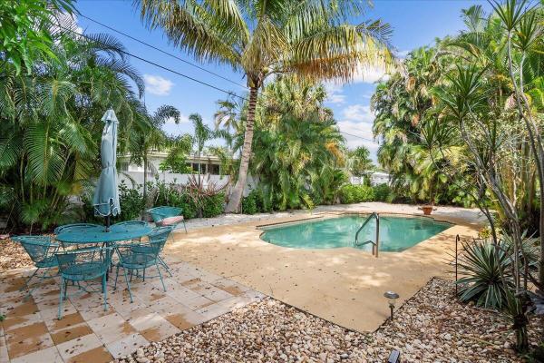 Jupiter In The Pines, 1518 Lance Rd, Jupiter, Florida 33469, image 1