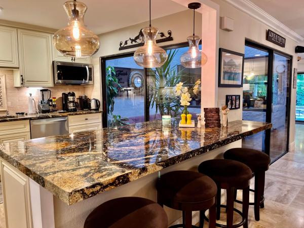 Canary Palm Club, 6702 Canary Palm Cir, Boca Raton, Florida 33433, image 2