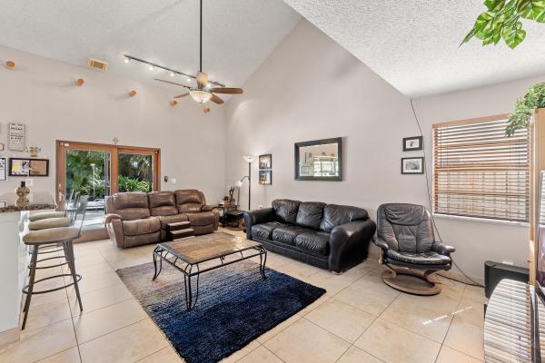 Shenandoah, 14431 Lexington Pl, Davie, Florida 33325, image 3