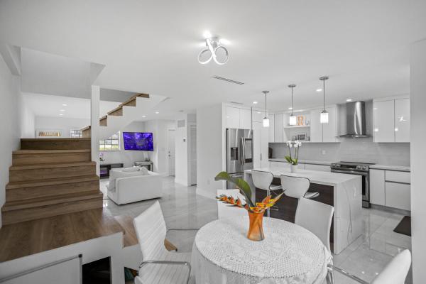 Terra Lakes Villas, 6140 SW 129th Pl #2004, Kendale Lakes, Florida 33183, image 2