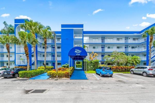 Fairway Club, 4734 Lucerne Lakes Blvd E #204, Lake Worth, Florida 33467, image 1