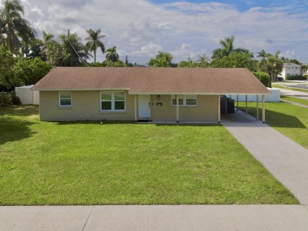 Lake Park Residential, 601 W Jasmine Dr, Lake Park, Florida 33403, image 1
