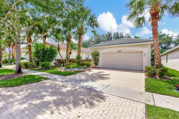 Sandpiper At Baywinds, 9592 Sandpiper Ln, West Palm Beach, Florida 33411, image 1
