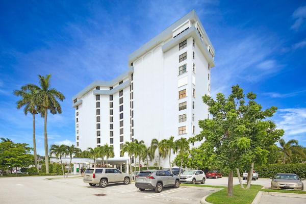 Portofino South, 3800 Washington Rd #710, West Palm Beach, Florida 33405, image 1