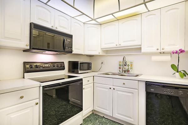 Portofino South, 3800 Washington Rd #710, West Palm Beach, Florida 33405, image 2