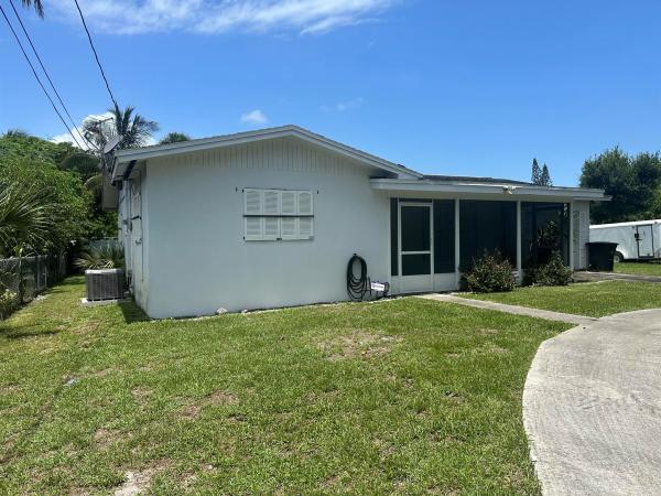 Maravilla Estates, 2615 Oleander Blvd, Fort Pierce, Florida 34982, image 1