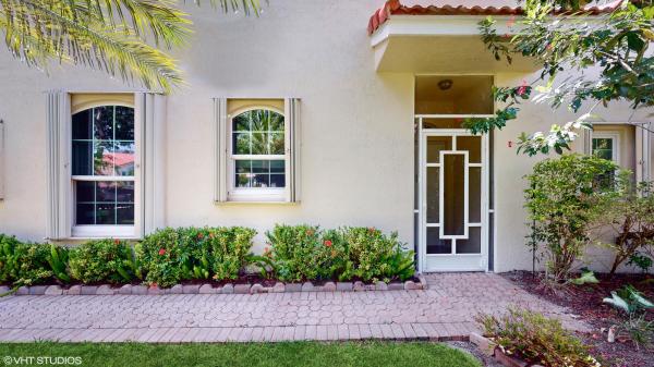 Floral Lakes, 15289 Lake Wisteria Rd, Delray Beach, Florida 33484, image 2