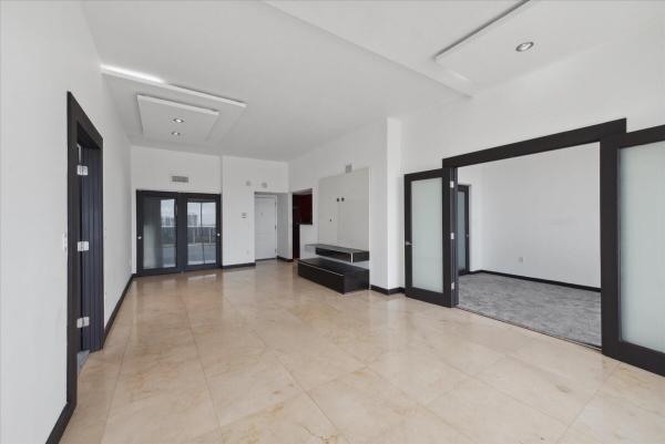 Eldorado Towers, 3625 N Country Club Dr #PH-8, Aventura, Florida 33180, image 2