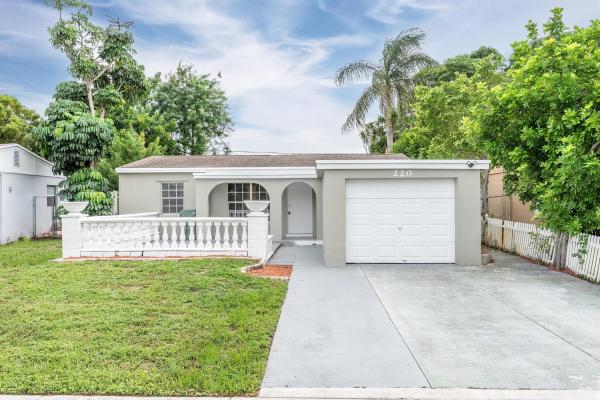 North Andrews Terrace, 220 NW 53rd St, Oakland Park, Florida 33309, image 1