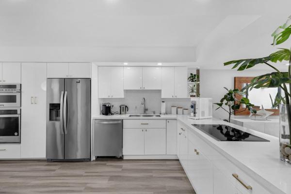 Bridgewood Townhouses At Boca West Country Club, 602 Bridgewood Dr, Boca Raton, Florida 33434, image 1