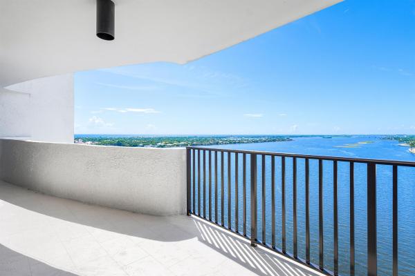 Trianon, 1200 S Flagler Dr #1805, West Palm Beach, Florida 33401, image 1