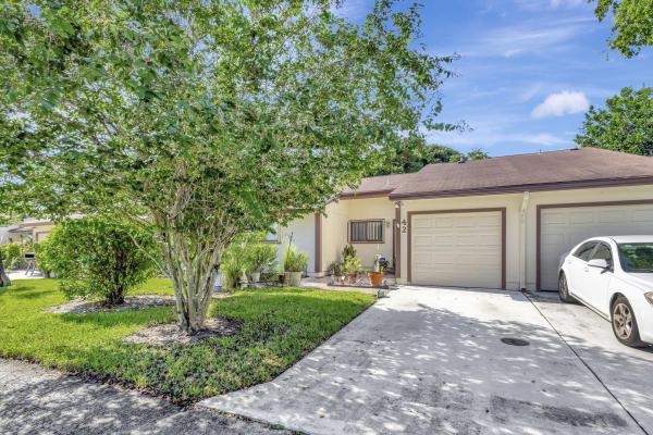 The Club At Boynton Lakes, 42 Kensington Ln, Boynton Beach, Florida 33426, image 1