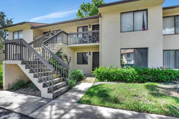 Kensington Walk, 6660 Somerset Dr #102, Boca Raton, Florida 33433, image 1