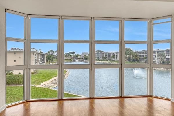 Lake Clarke Gardens, 2724 N Garden Dr #304, Lake Worth Beach, Florida 33461, image 1