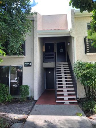 Embarcadero, 5254 NE 6th Ave #G30, Oakland Park, Florida 33334, image 1