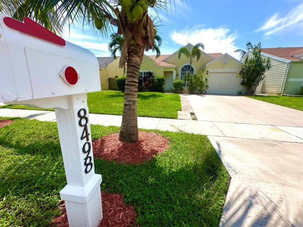 Trends At Boca Raton, 8498 Dynasty Dr, Boca Raton, Florida 33433, image 1