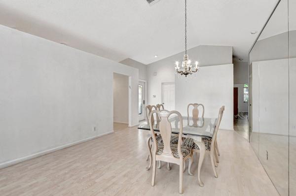 Bel Aire, 5370 Casa Real Dr, Delray Beach, Florida 33484, image 2