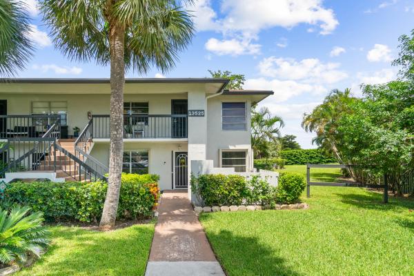 Palm Greens At Villa Del Ray, 13525 Fishtail Palm Ct #C, Delray Beach, Florida 33484, image 2