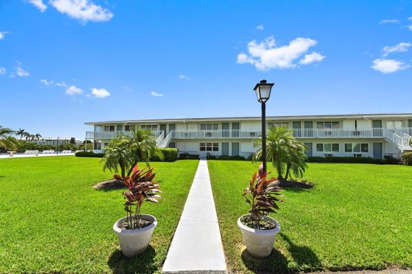 Hampshire Gardens, 2460 S Federal Hwy #2, Boynton Beach, Florida 33435, image 1