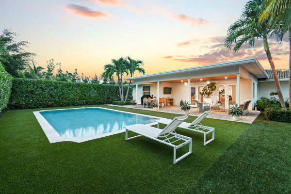 Worth Court, 146 Worth Ct, West Palm Beach, Florida 33405, image 1