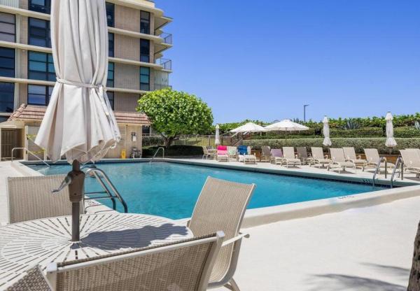 3200 South Ocean, 3200 S Ocean Blvd, Palm Beach, Florida 33480, image 1