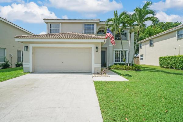 Emerald Isle At Lake Charleston, 7645 Cedar Hurst Ct, Lake Worth Beach, Florida 33467, image 1