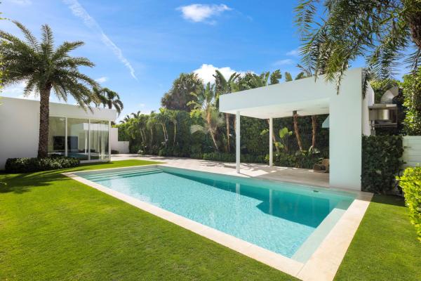 Dodge Estates, 200 Tradewind Dr, Palm Beach, Florida 33480, image 1