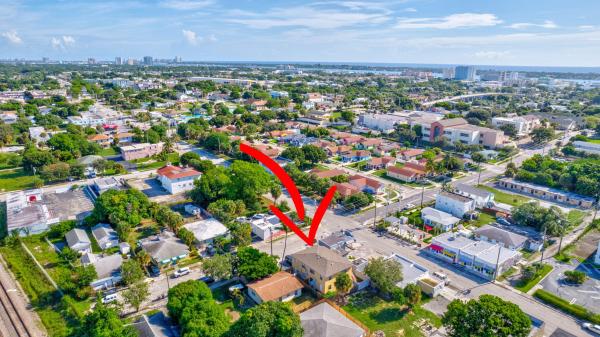 Freshwater, 1006 10th St, West Palm Beach, Florida 33401, image 1