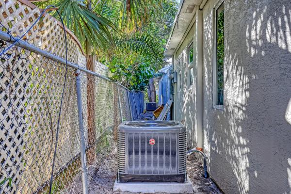 Lake Worth Town, 802 S M St S, Lake Worth Beach, Florida 33460, image 1