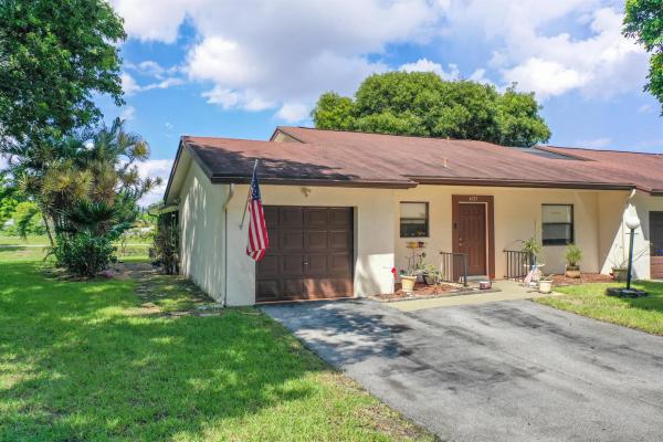 Parkway Villas & Venetian Lakes, 6721 N Parkway Dr #1-7, Margate, Florida 33068, image 1