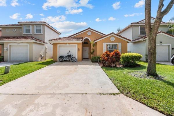 The Greens At Winston Trails, 6710 Green Island Cir, Lake Worth Beach, Florida 33463, image 1