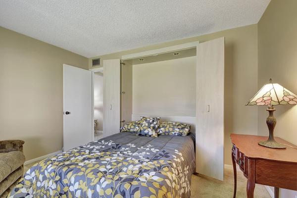 Pine Ridge 3, 330 Pine Ridge Cir #D-1, Greenacres, Florida 33463, image 1