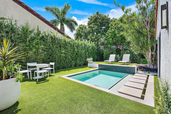 Rainberry Lake, 2250 NW 14th St, Delray Beach, Florida 33445, image 1