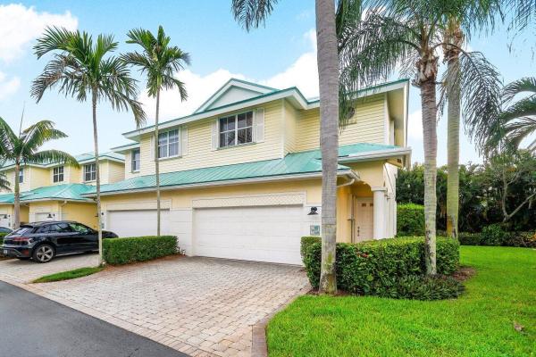 Barefoot Cove Townhomes, 140 Barefoot Cv, Hypoluxo, Florida 33462, image 1