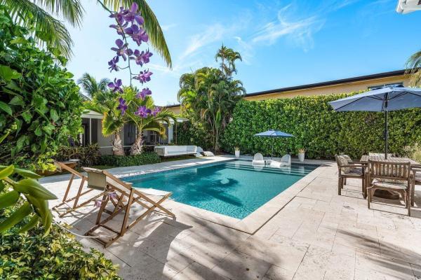 Haller & Grootmans, 410 NE 7th Ave, Delray Beach, Florida 33483, image 1