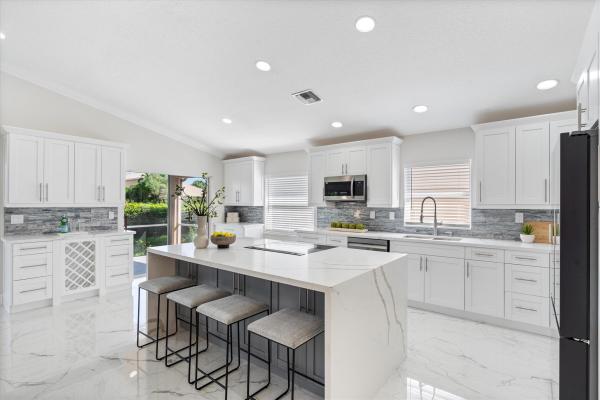 Ponte Vecchio, 7127 Lombardy St, Boynton Beach, Florida 33472, image 1