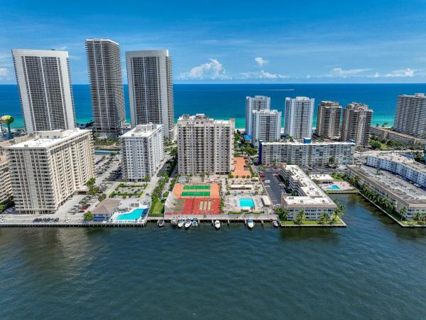 Prince George, 1865 S Ocean Dr #3m, Hallandale Beach, Florida 33009, image 1