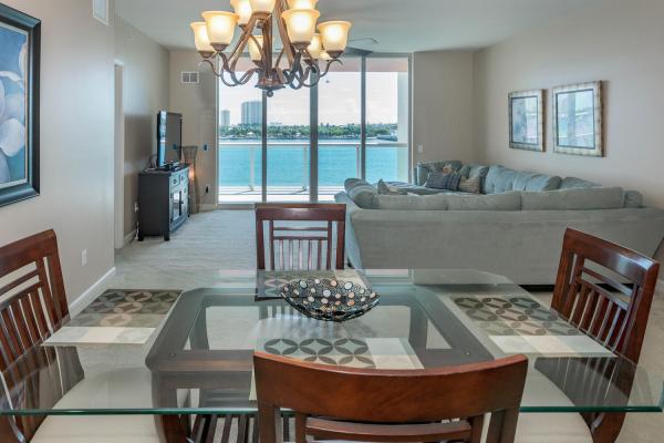 Marina Grande Club & Residences, 2640 Lake Shore Dr #408, Riviera Beach, Florida 33404, image 2