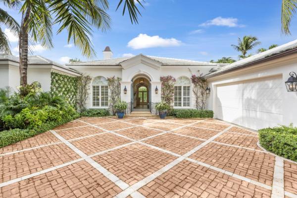 Dodge Estates, 232 Sandpiper Dr, Palm Beach, Florida 33480, image 1