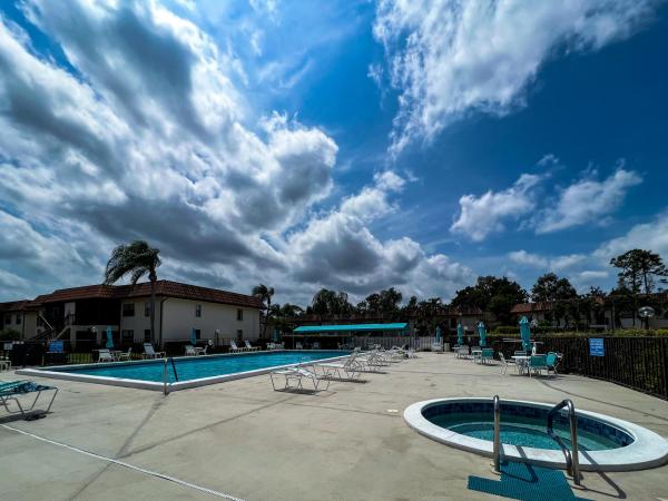 Lucerne Lakes Golf Colony, 7281 Golf Colony Ct #205, Lake Worth, Florida 33467, image 1